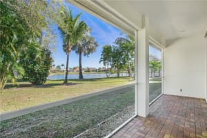 2921 Inlet Cove Lane, NAPLES, FL 34120 Sold 07/26/24