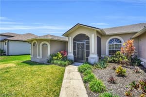2844 3rd Terrace, CAPE CORAL, FL 33993 Sold 09/25/24
