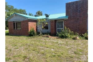 1428 Coconut Drive, Fort Myers, FL 33901 Sold 02/03/25