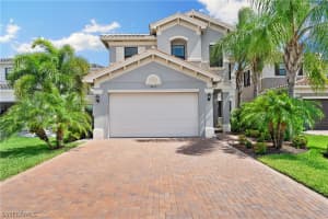 4452 Aurora Street, NAPLES, FL 34119 Sold 06/20/24