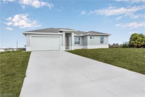 124 Bethlehem Place, Labelle, FL 33935 Sold 05/14/25