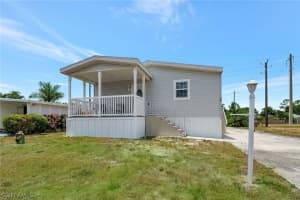 19 Chateau Way, NAPLES, FL 34112 Sold 07/30/24