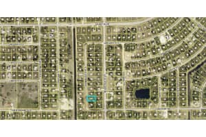 429 Fernwood Avenue, Lehigh Acres, FL 33974 - MLS#224041779