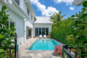 1394 1ST Avenue, NAPLES, FL 34102 Sold 12/06/24