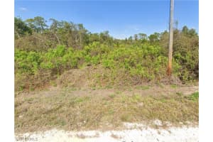 810 Pacific Street, Lake Placid, FL 33852 Sold 12/20/24