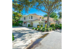 873 Carrick Bend Circle, NAPLES, FL 34110 Sold 08/01/24