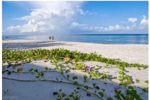873 Carrick Bend Circle, NAPLES, FL 34110 Sold 08/01/24