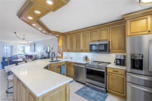 991 Barfield Drive, MARCO ISLAND, FL 34145 Sold 07/24/24