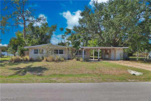 2230 Aldridge Ave, Fort Myers, FL 33907, Sold 08/07/24