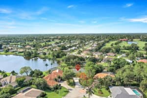 2205 Imperial Golf Course Boulevard, NAPLES, FL 34110 Sold 07/30/24