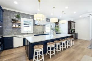 6123 Manchester Pl, Naples, FL 34110, Sold 07/11/24