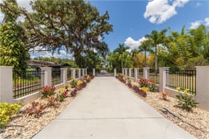 2920 Fort Denaud Road, Labelle, FL 33935 - MLS#224043061