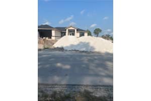 1120 Genoa Ave S, Lehigh Acres, FL 33974, Sold 03/05/25