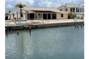 226 Donora Boulevard, FORT MYERS BEACH, FL 33931 Sold 02/07/25