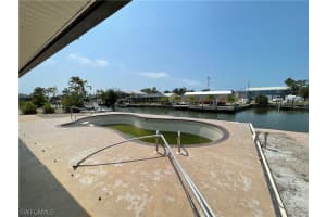 226 Donora Boulevard, FORT MYERS BEACH, FL 33931 Sold 02/07/25