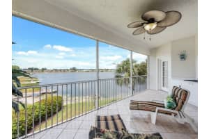 3240 Crown Pointe Boulevard, Naples, FL 34112 Sold 02/12/25