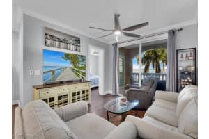2825 Palm Beach Boulevard, FORT MYERS, FL 33916 Sold 09/16/24