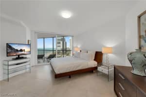 4651 Gulf Shore Boulevard, Naples, FL 34103 Sold 04/07/25