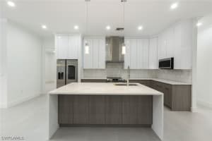 164 Jung Boulevard, NAPLES, FL 34120 Sold 09/10/24