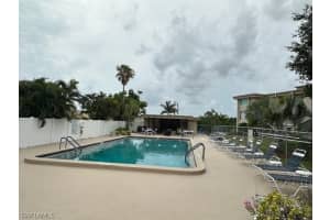 2264 Winkler Avenue, FORT MYERS, FL 33901 Sold 08/15/24