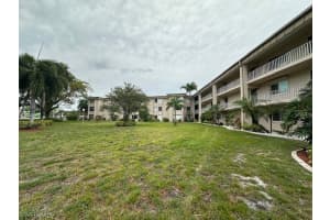 2264 Winkler Avenue, FORT MYERS, FL 33901 Sold 08/15/24