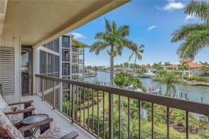 845 Collier Court, MARCO ISLAND, FL 34145 Sold 02/13/25