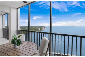 1920 Virginia Avenue, FORT MYERS, FL 33901 Sold 06/28/24
