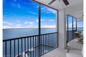 1920 Virginia Avenue, FORT MYERS, FL 33901 Sold 06/28/24
