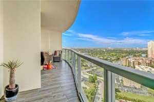 3000 Oasis Grand Boulevard, FORT MYERS, FL 33916 Sold 09/23/24