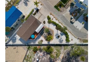 128 Gulfview Avenue, Fort Myers Beach, FL 33931 - MLS#224044556