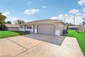 1372 Euclid Avenue, NORTH FORT MYERS, FL 33917 Sold 09/09/24