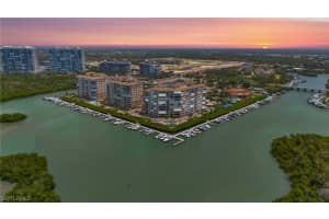425 Dockside Drive, NAPLES, FL 34110 Sold 02/20/25