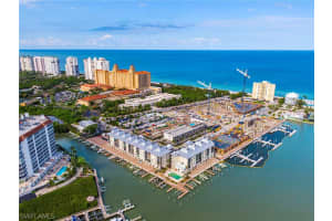 271 Southbay Drive, NAPLES, FL 34108 Sold 10/01/24