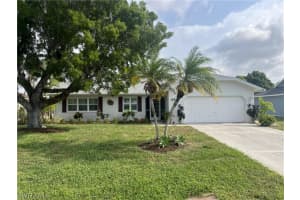 119 Madison Drive, NAPLES, FL 34110 Sold 09/12/24
