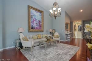 1320 Mariposa Cir #201, Naples, FL 34105, Sold 12/02/24