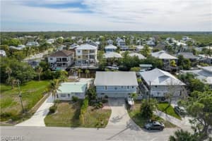 1288 Venetian Way, NAPLES, FL 34110 Sold 06/27/24