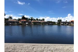 1825 Maywood Court, MARCO ISLAND, FL 34145 Sold 11/26/24