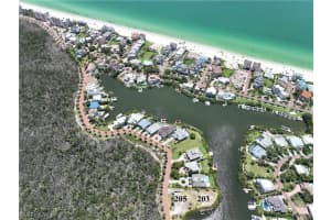 203 Bayfront Drive, Bonita Springs, FL 34134 - MLS#224045106
