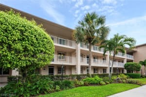 7320 Glenmoor Ln #2202, Naples, FL 34104, Sold 04/11/25