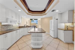 445 Dockside Dr b 202, Naples, FL 34110, Sold 03/14/25
