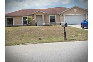 466 redwing Street, Lehigh Acres, FL 33974 - MLS#224045611