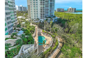 275 Indies Way, Naples, FL 34110 - MLS#224045670