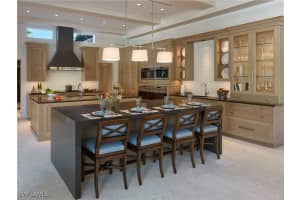 271 1st Avenue, Naples, FL 34102 Sold 04/01/25