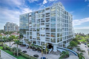 4751 Gulf Shore Blvd N 1408, Naples