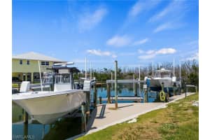 3941 Blueberry Ln Other, FL 33956 - MLS#224045717
