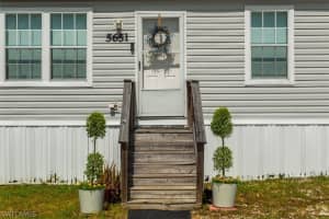 5651 El Rio Grande Drive, LABELLE, FL 33935 Sold 09/30/24