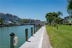 860 Panama Court, MARCO ISLAND, FL 34145 Sold 02/19/25
