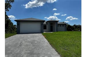 148 Wanatah Avenue, LEHIGH ACRES, FL 33974 Sold 10/11/24