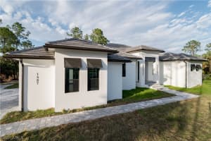 1587 Golden Gate Boulevard, Naples, FL 34120 - MLS#224046424