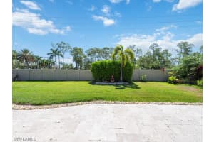 1638 Serrano Circle, Naples, FL 34105 Sold 12/06/24